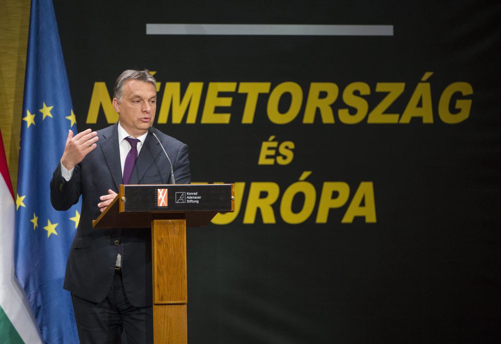 Orban-a-Kohl-konferencian(960x640).jpg (Array)