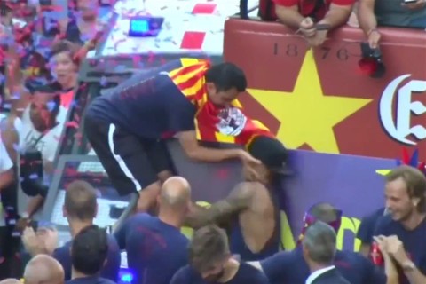 Xavi-Neymar(960x640).jpg (Array)