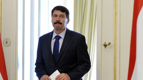 ader(e78b6194-a513-4f7f-8ba0-19ad4adca7ae)(430x286).jpg (Array)