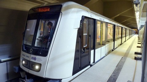 alstom-metro(960x640).jpg (Array)