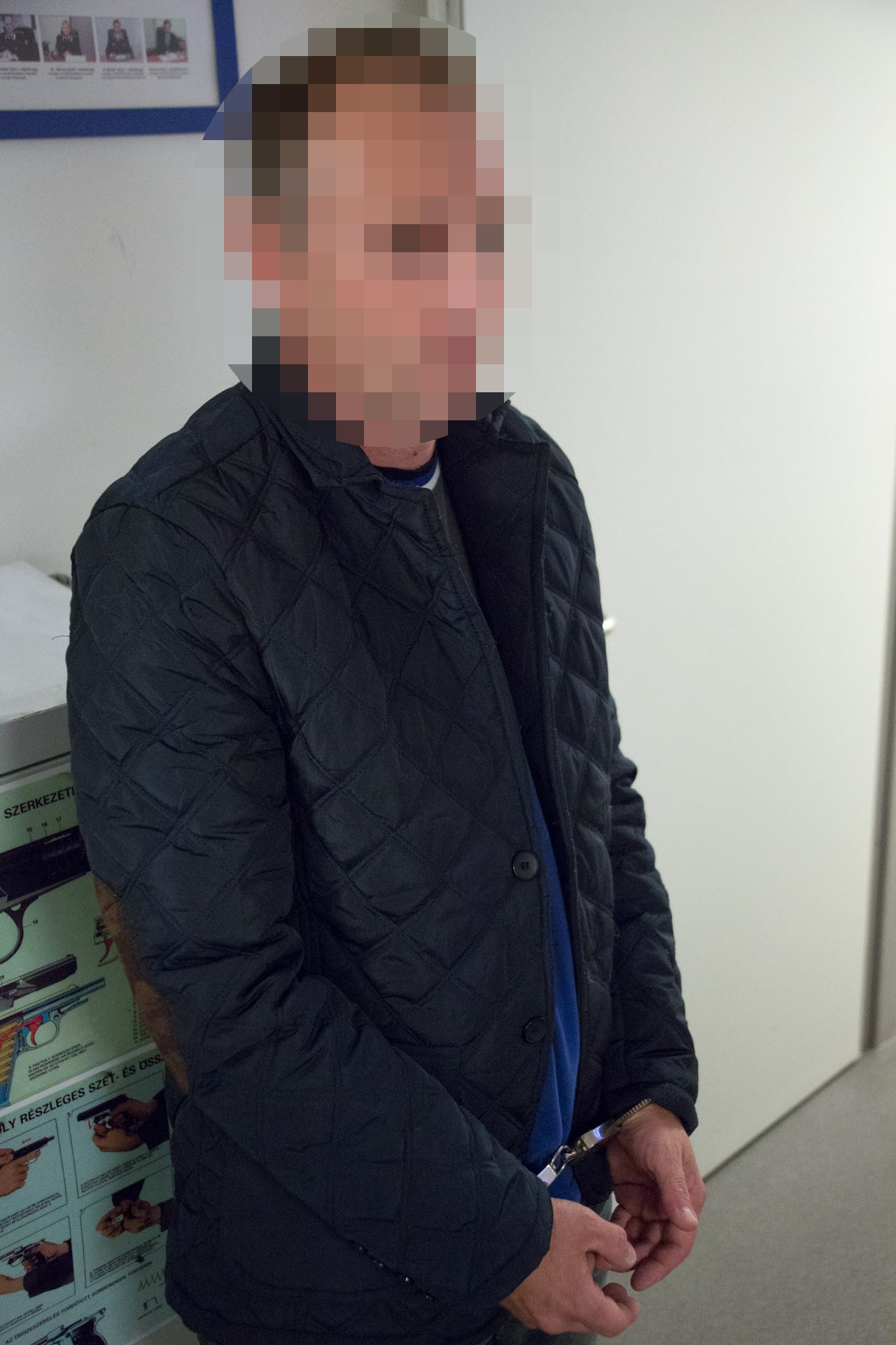 csemői pedofil apa (Array)