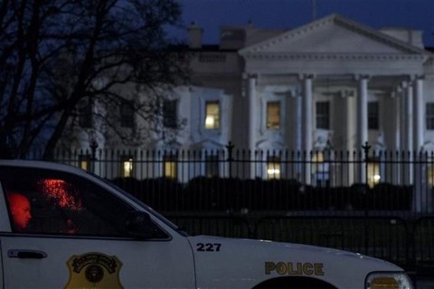 feher-haz(2)(960x640).jpg (Array)