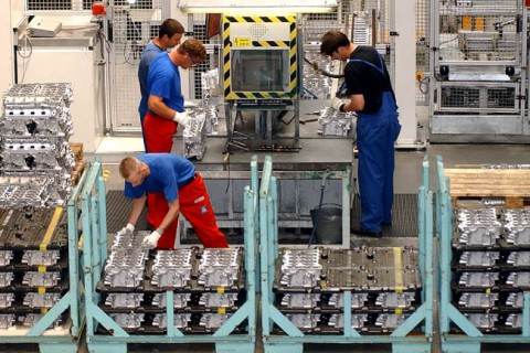 gyar-dolgozoi(210x140).jpg (Array)