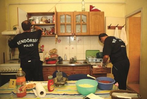 gyermekprostitúció üllőn (Array)