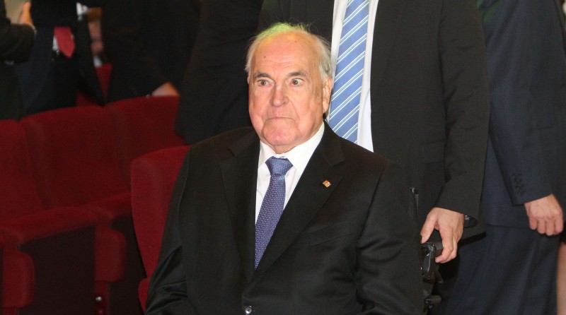 helmut kohl (Array)