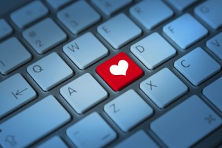 online dating internetes társkeresés (Array)