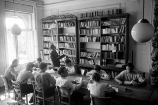 történész hallgatók 1945 (Array)