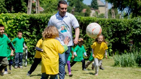 vona az ózdi óvodában (Array)