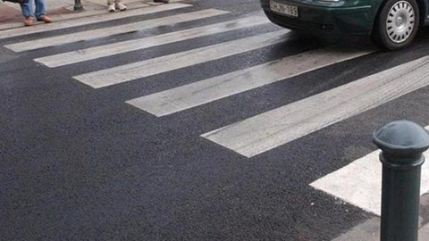 zebra(3)(960x640).jpg (Array)