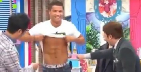 Cristiano Ronaldo kockahasat villantott (Array)