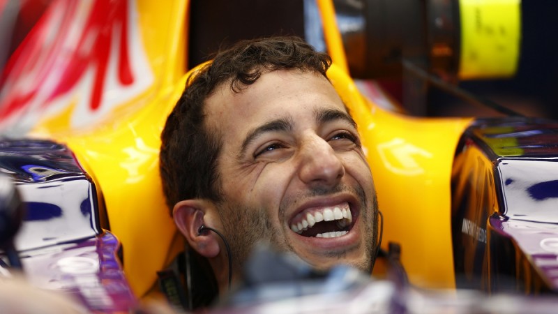 Daniel Ricciardo (Array)