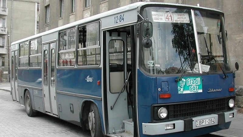 Ikarus 260 (Array)