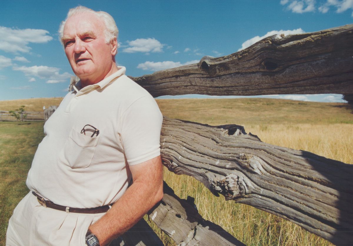 Jon Vickers  (Array)