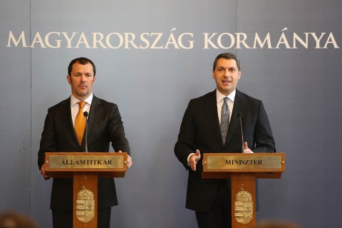 Lázár János, Giró-Szász András sajtótájékoztató (Array)