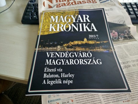 Magyar Krónika (Array)