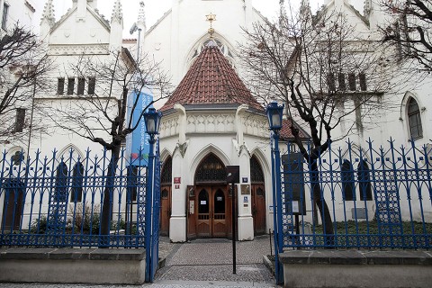 Maisel-zsinagóga (Array)