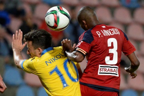 Nemanja Nikolic (Array)