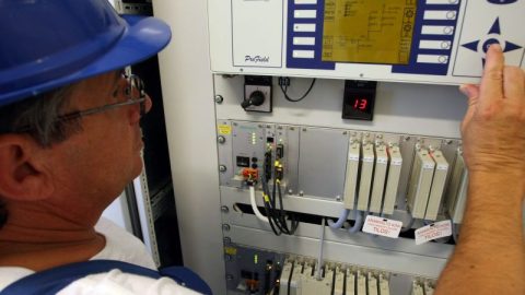 aram(210x140).jpg (Array)