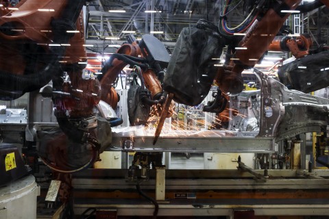 autógyári robot (Array)