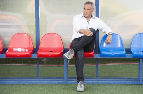 bernard casoni (Array)