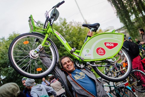 bubi(111d6d0c-e29d-49da-86e6-f9f29c7252a3)(210x140).jpg (Array)