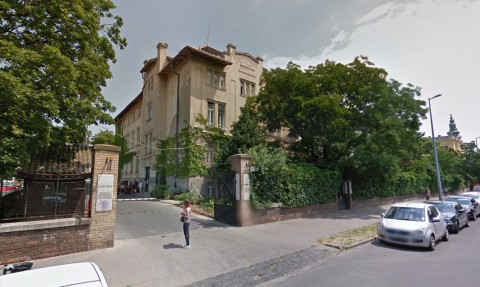 corvinus budai campus (Array)