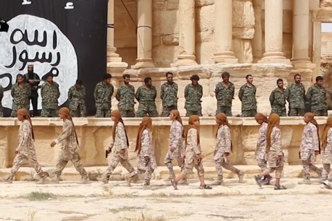 iszlám állam kivégzés (Array)