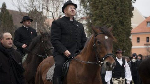 semjen-lovon(210x140).jpg (Array)