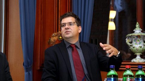 seszták miklós (Array)