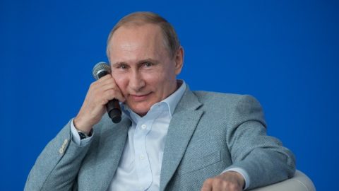 vlagyimir putyin (Array)