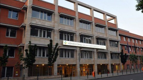 Honvedkorhaz(210x140).jpg (Array)