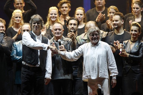 István, a király (Array)