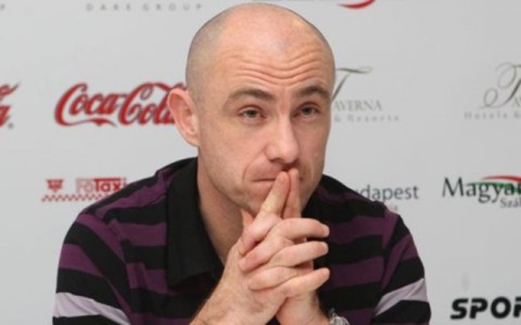 Kovács Zoltán (Array)