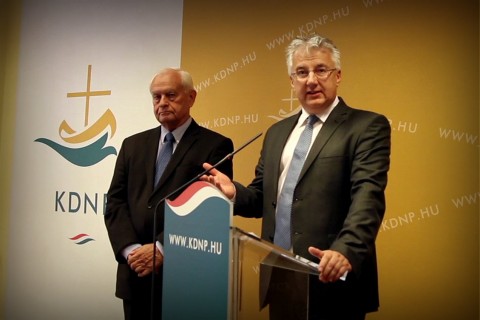 Semjen-Harrach(960x640).jpg (Array)