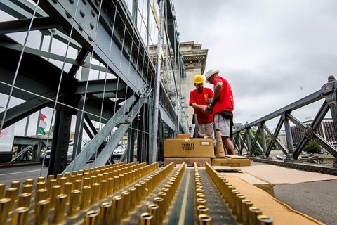 Tűzijáték (Array)