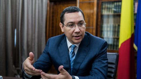 Victor Ponta (Array)