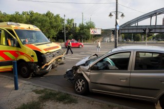 budai baleset (Array)