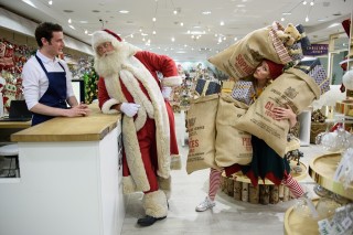 karácsonyi vásár londonban (Array)