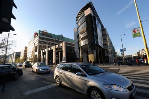 mom-park(960x640).jpg (Array)