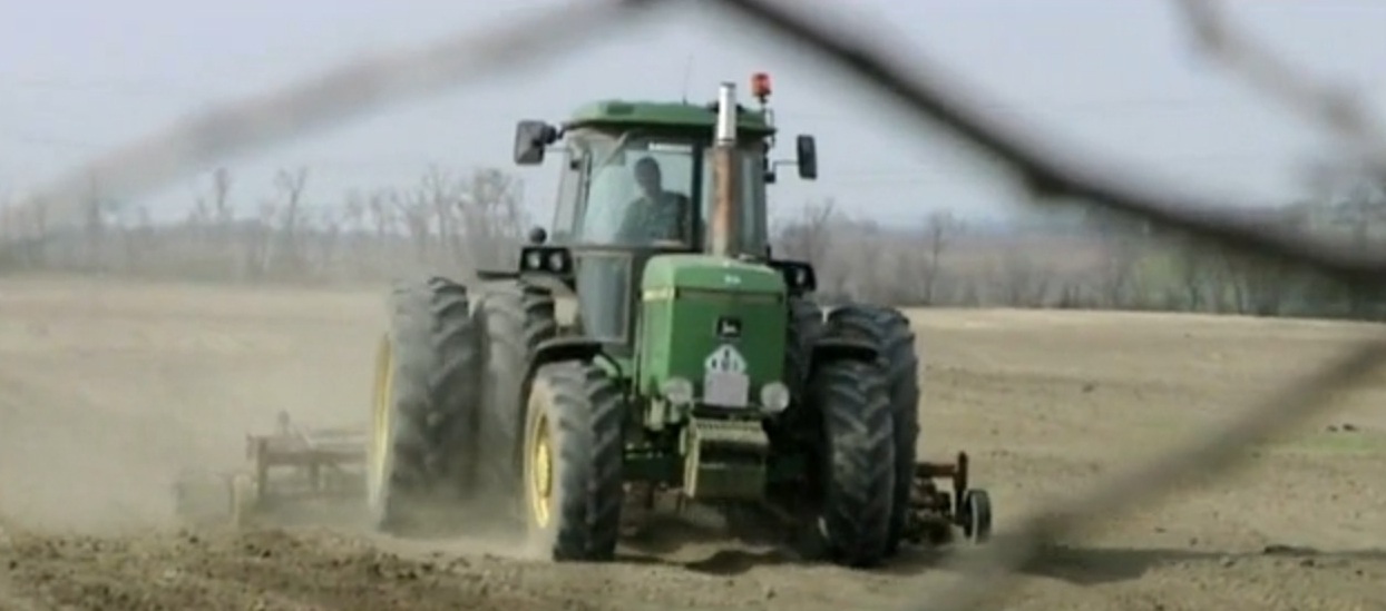 traktor(210x140).jpg (Array)