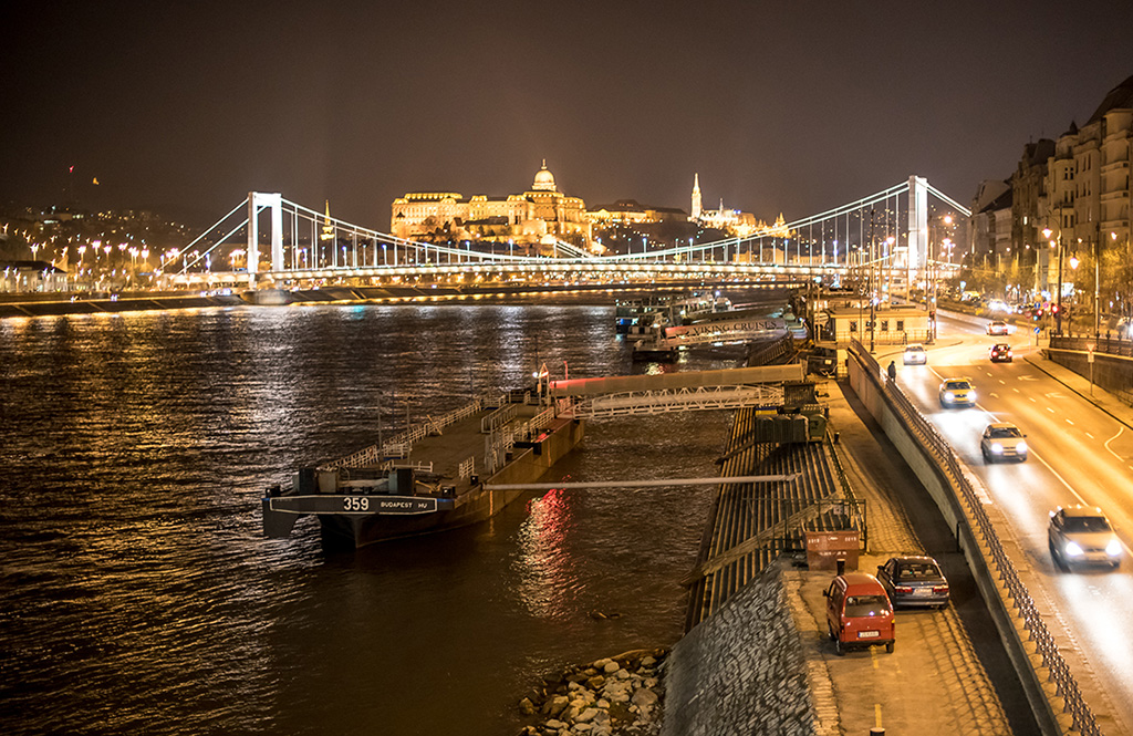 Budapest tél 01 1