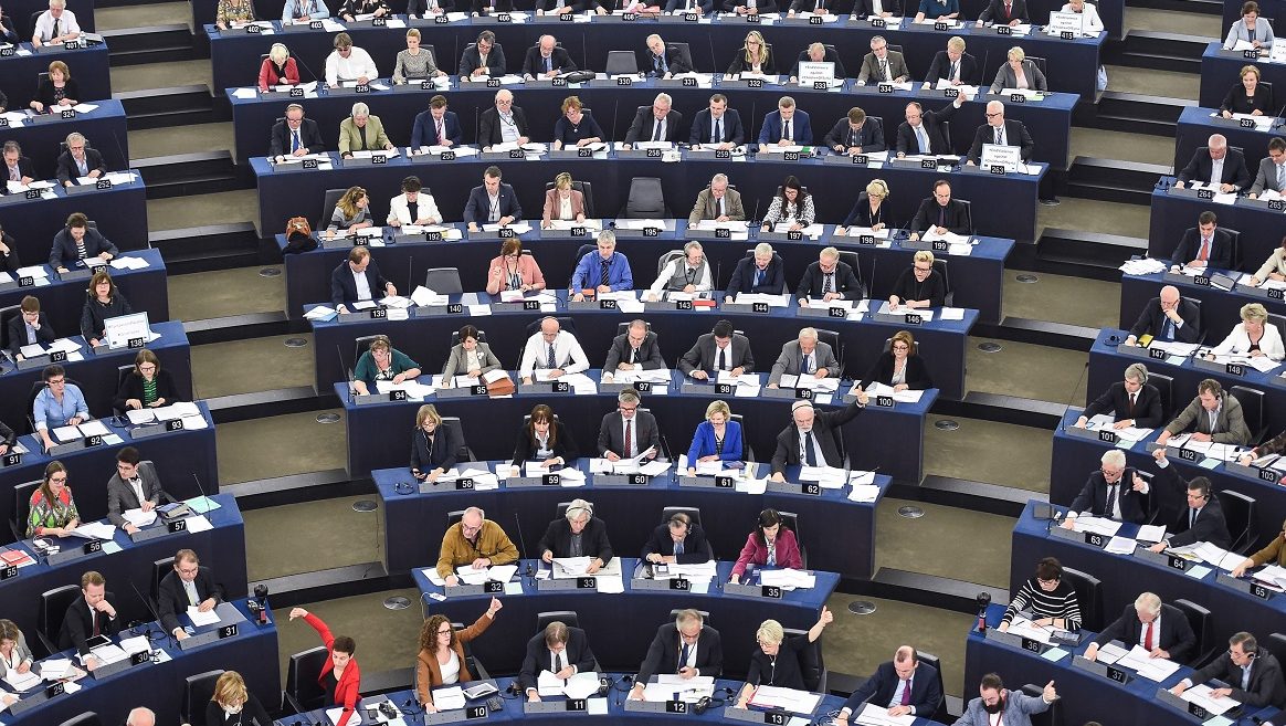európai parlament