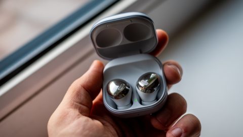 Fülgyulladást okozhatnak a Samsung egyes vezeték nélküli fülhallgatói