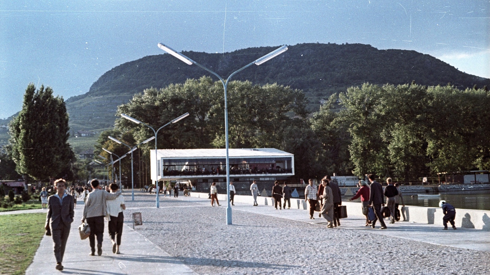 A badacsonyi Tátika étterem (Callmeyer Ferenc, 1962)