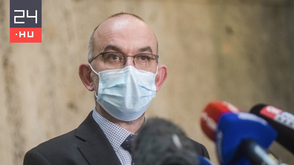 Leváltották a cseh egészségügyi minisztert