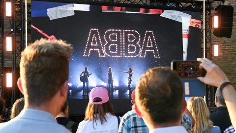 Óriásit megy az ABBA 40 éves szünet utáni visszatérő lemeze