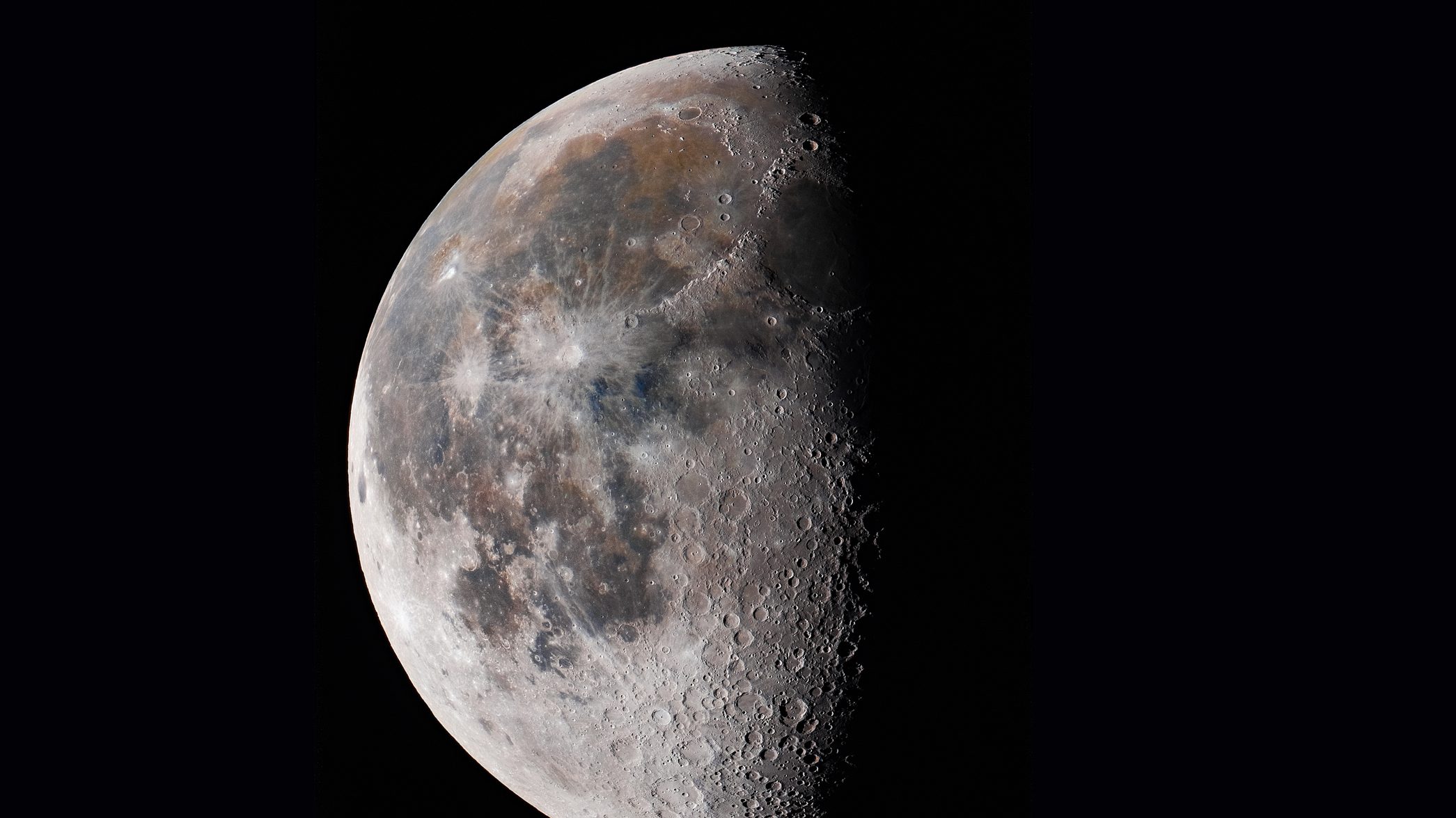 Még ebben az évtizedben európai űrhajós léphet a Holdra