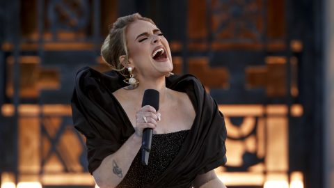 Adele szerint a fia később utálni fogja azt a dalt, amit neki írt