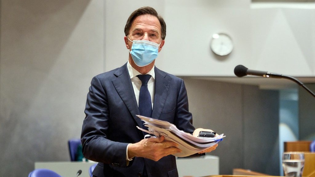 Holland kormányfő: követtünk el hibákat a koronavírus elleni védekezésben