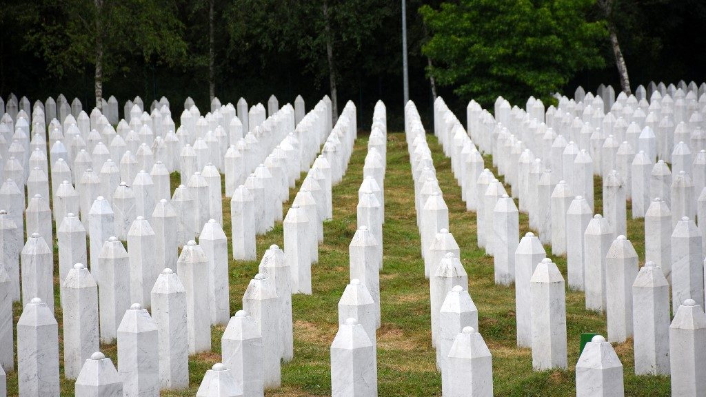 A srebrenicai mészárlás egy újabb tömegsírját fedezték fel